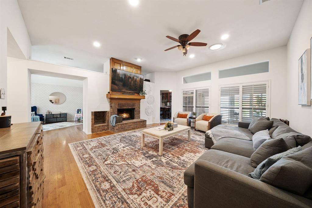 Crosshaven Dr, Lewisville, TX 75077