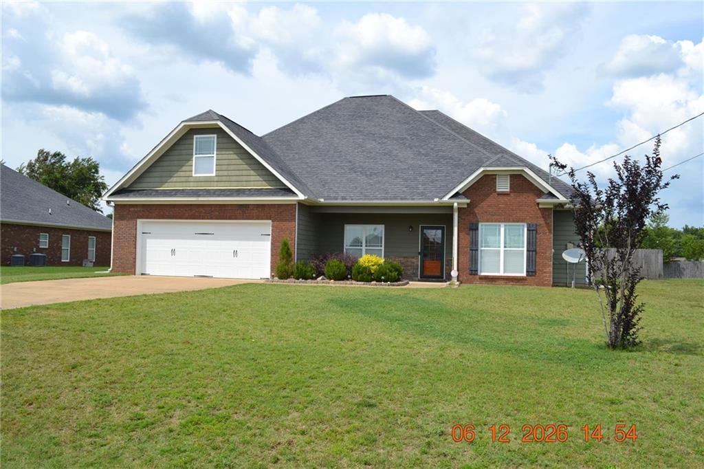 Sorghum Ct, Fort Mitchell, AL 36856