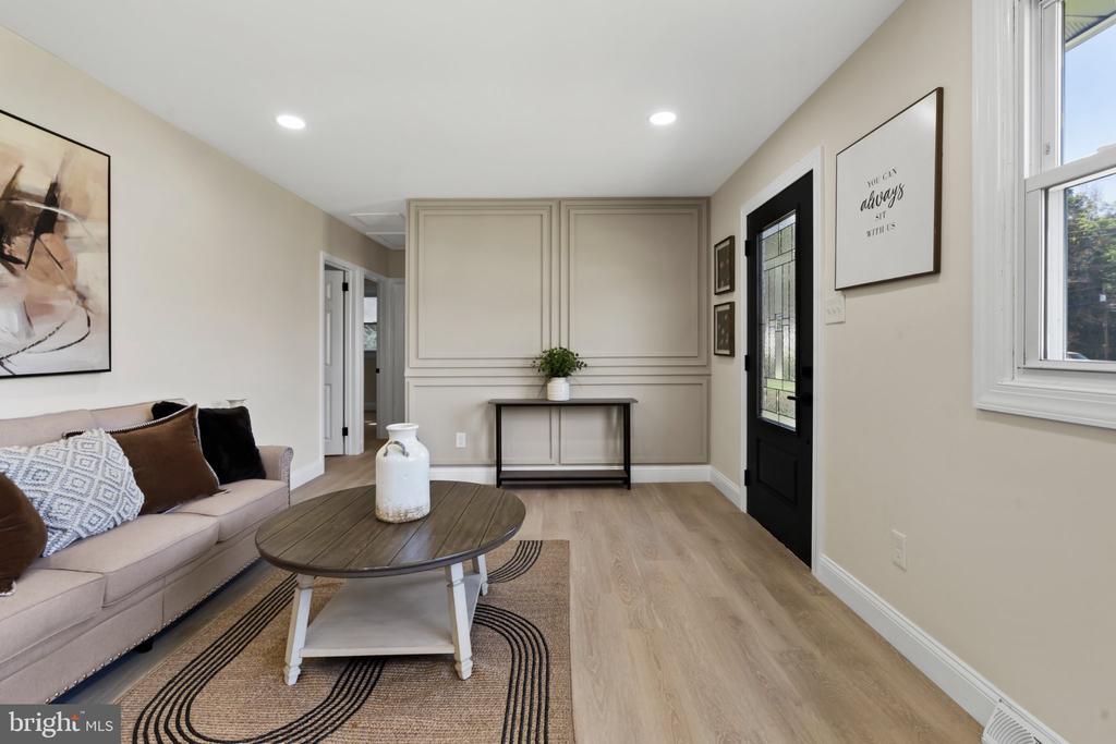 Roberts Ave, Lindenwold, NJ 08021