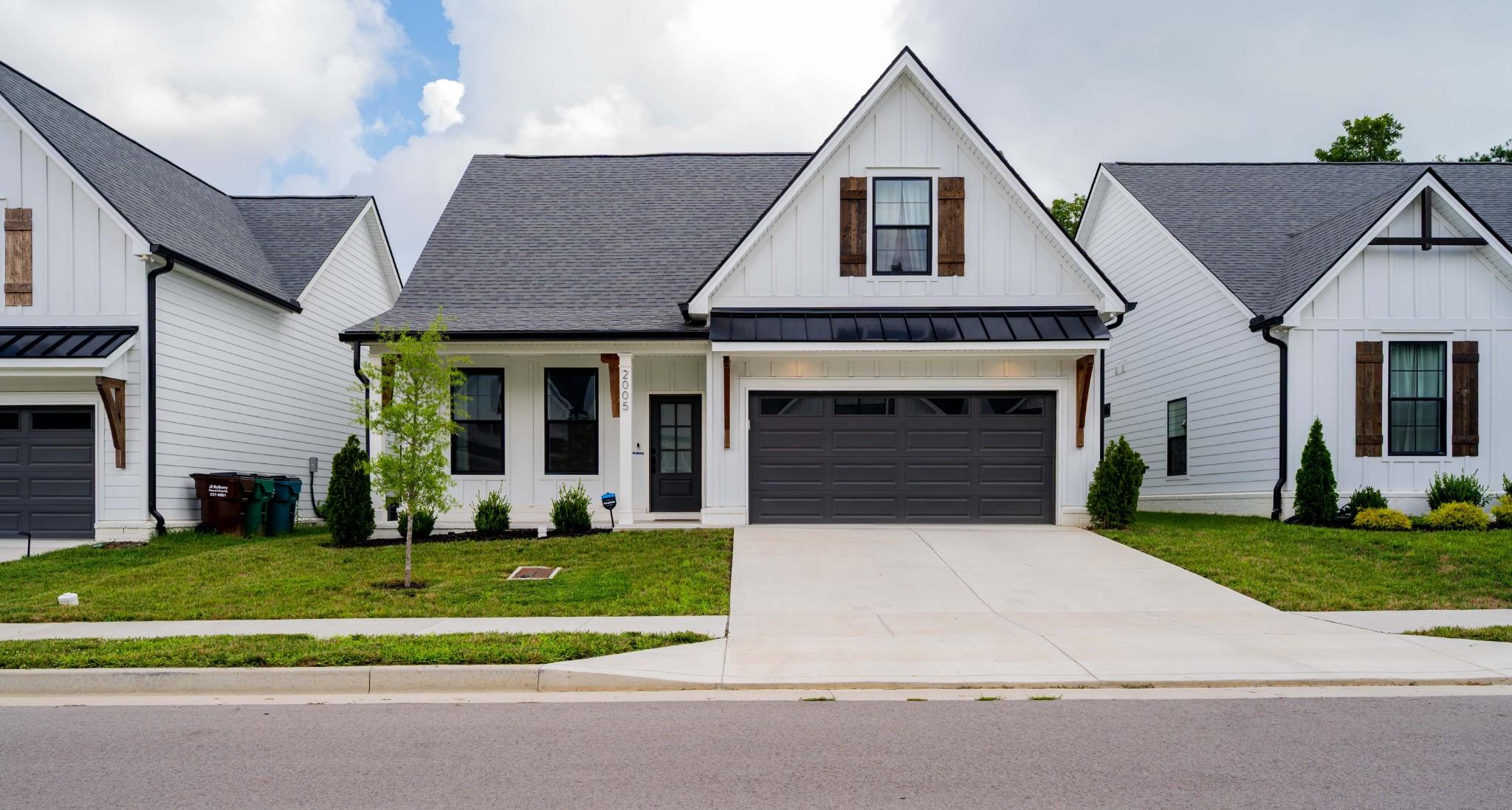 Pleasant Cv, Nashville, TN 37214