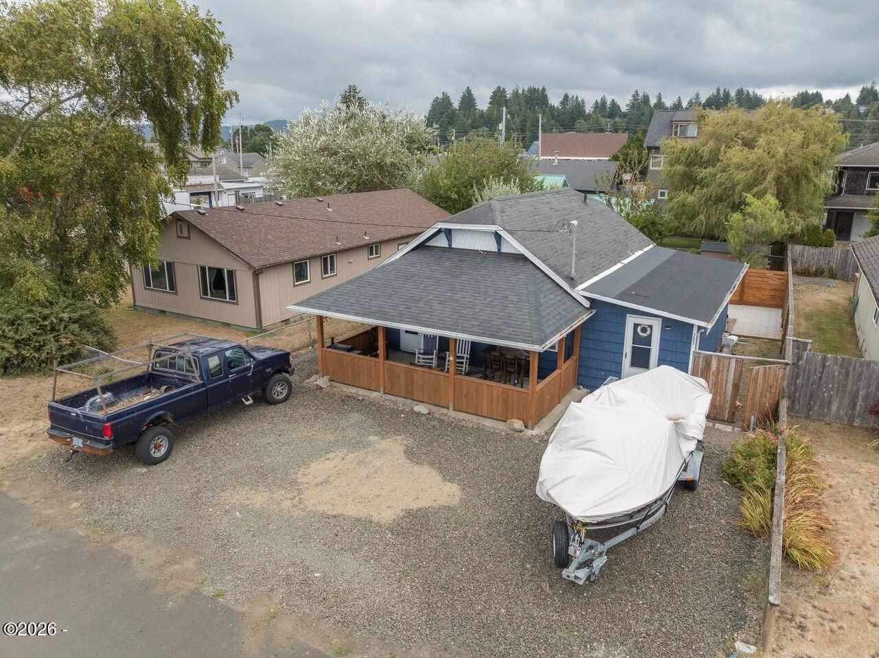 Nw Cedar St, Waldport, OR 97394
