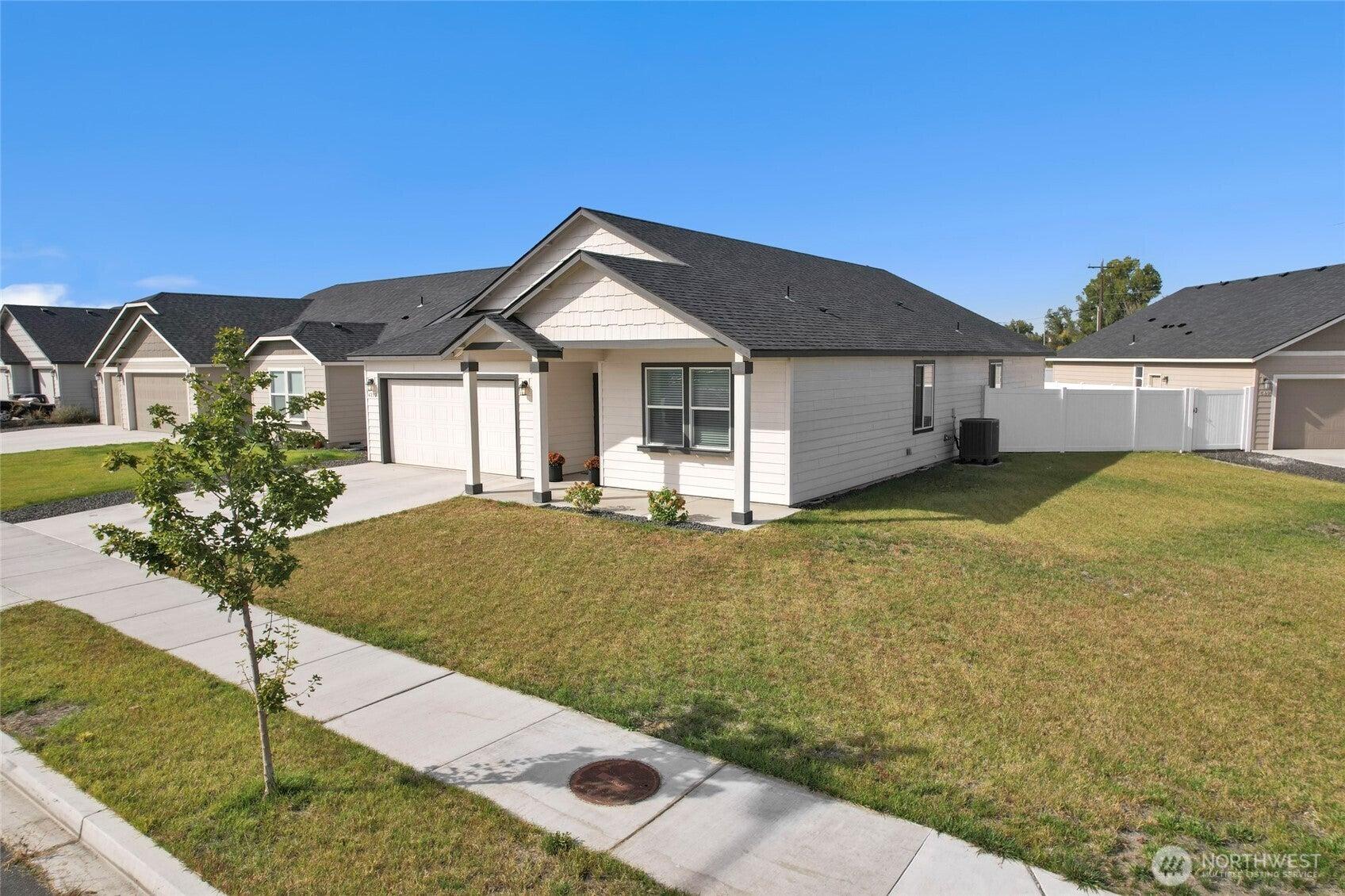 W Bufflehead Blvd, Moses Lake, WA 98837