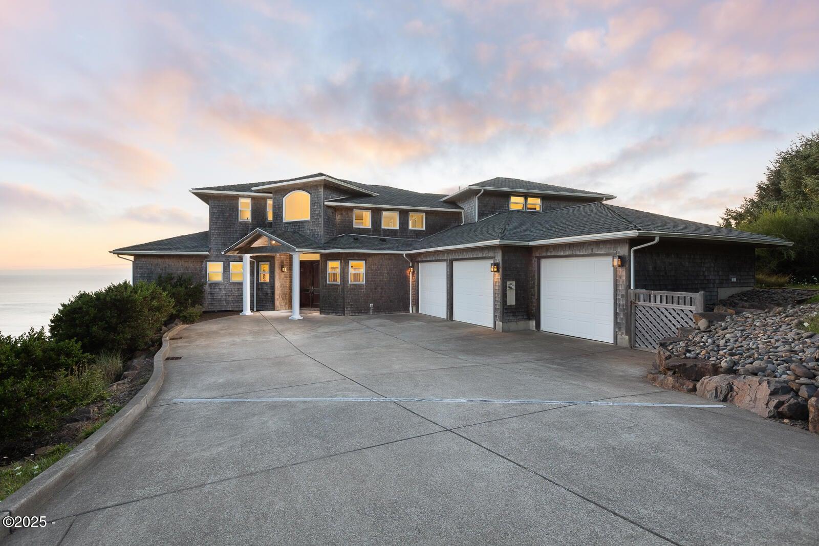 Haystack Dr, Neskowin, OR 97149
