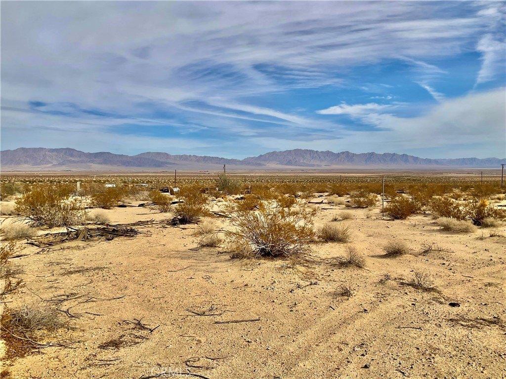29 Palms Hwy, Twentynine Palms, CA 92277