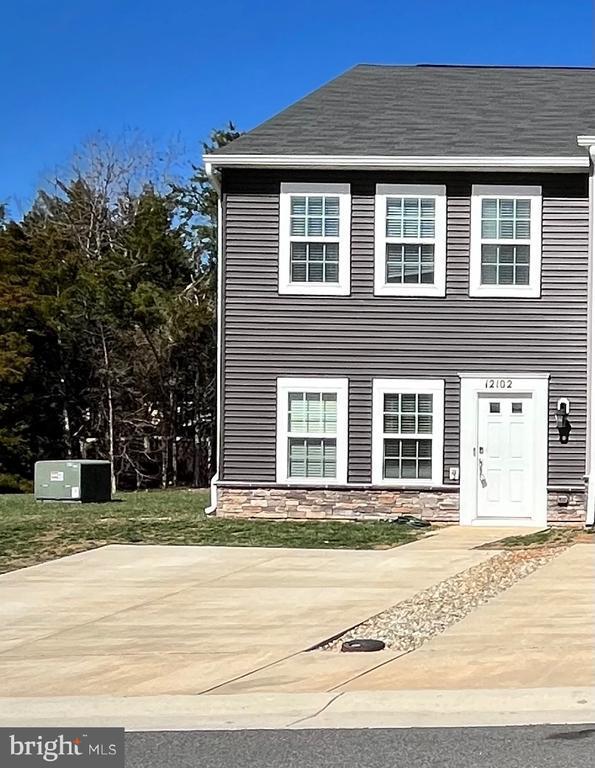 Bowling Farm Ct, Fredericksburg, VA 22407