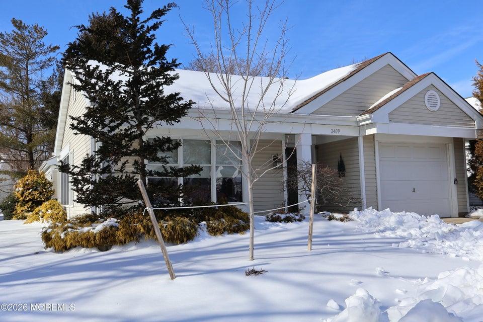 Coral Leaf Rd, Toms River, NJ 08755