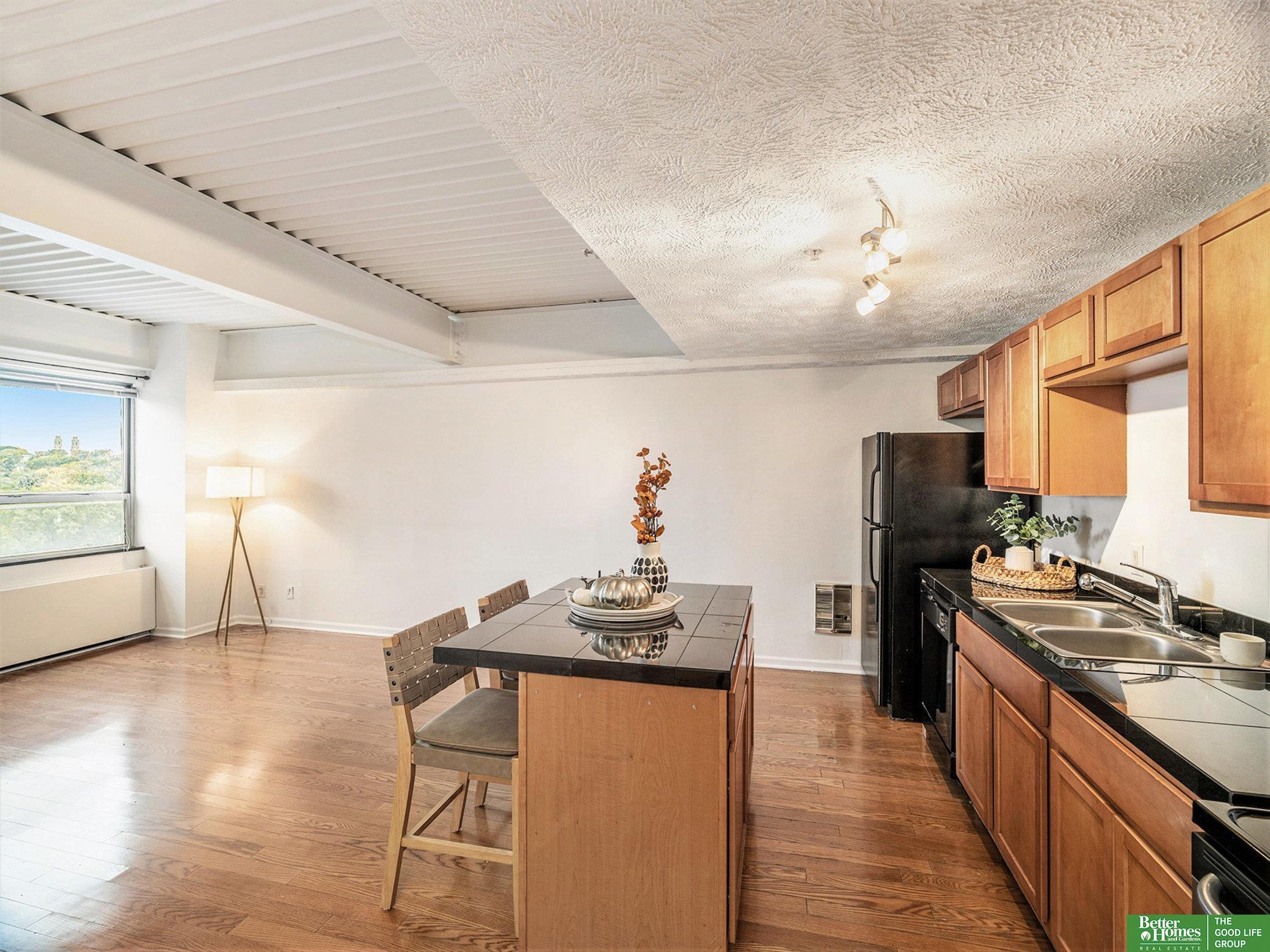 N 31st Ave, Omaha, NE 68131