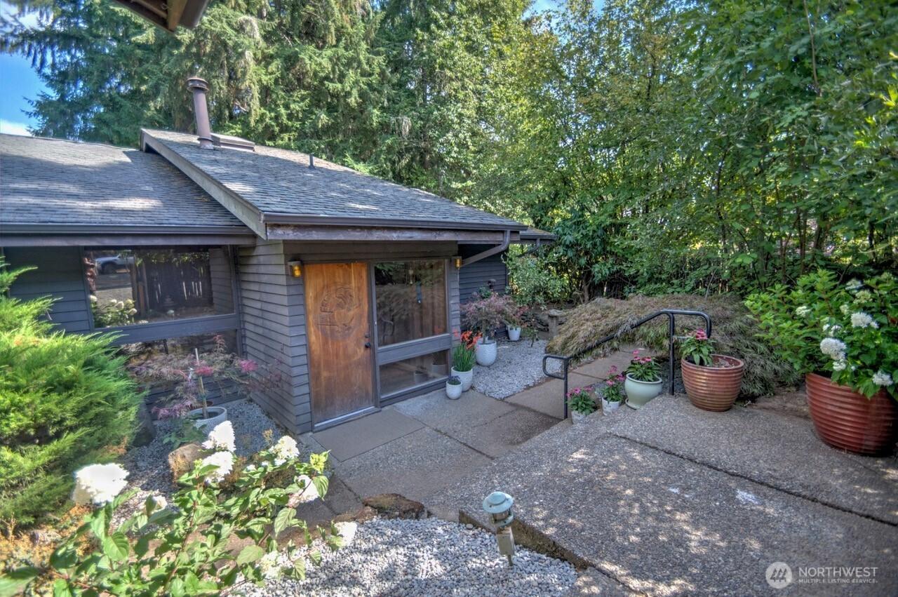 Brassfield Dr Se, Olympia, WA 98501