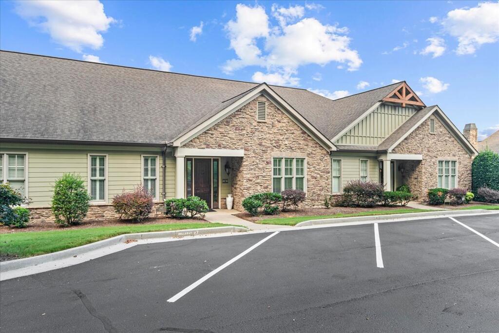 Ivey Gate Rdg, Dalton, GA 30720