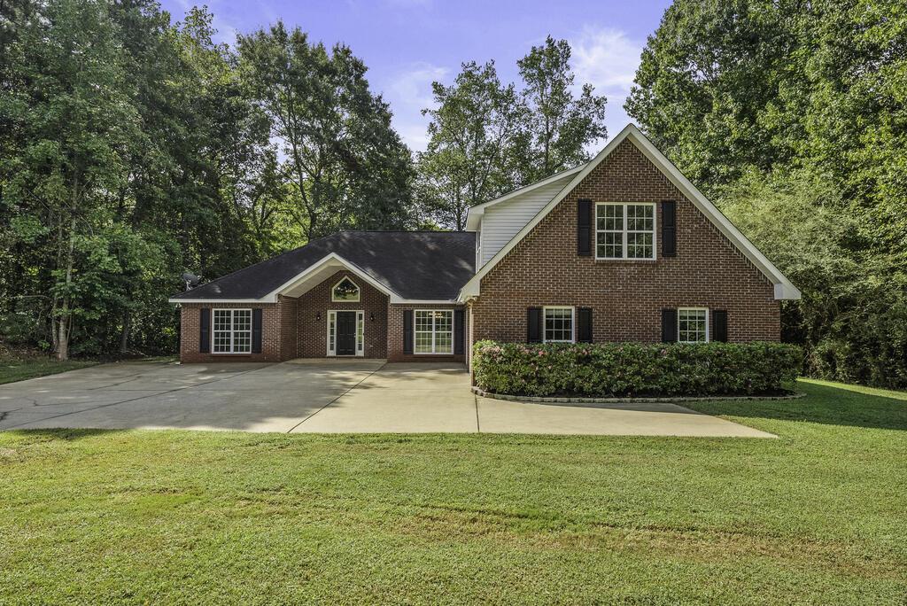 Lake Harding Dr, Hamilton, GA 31811