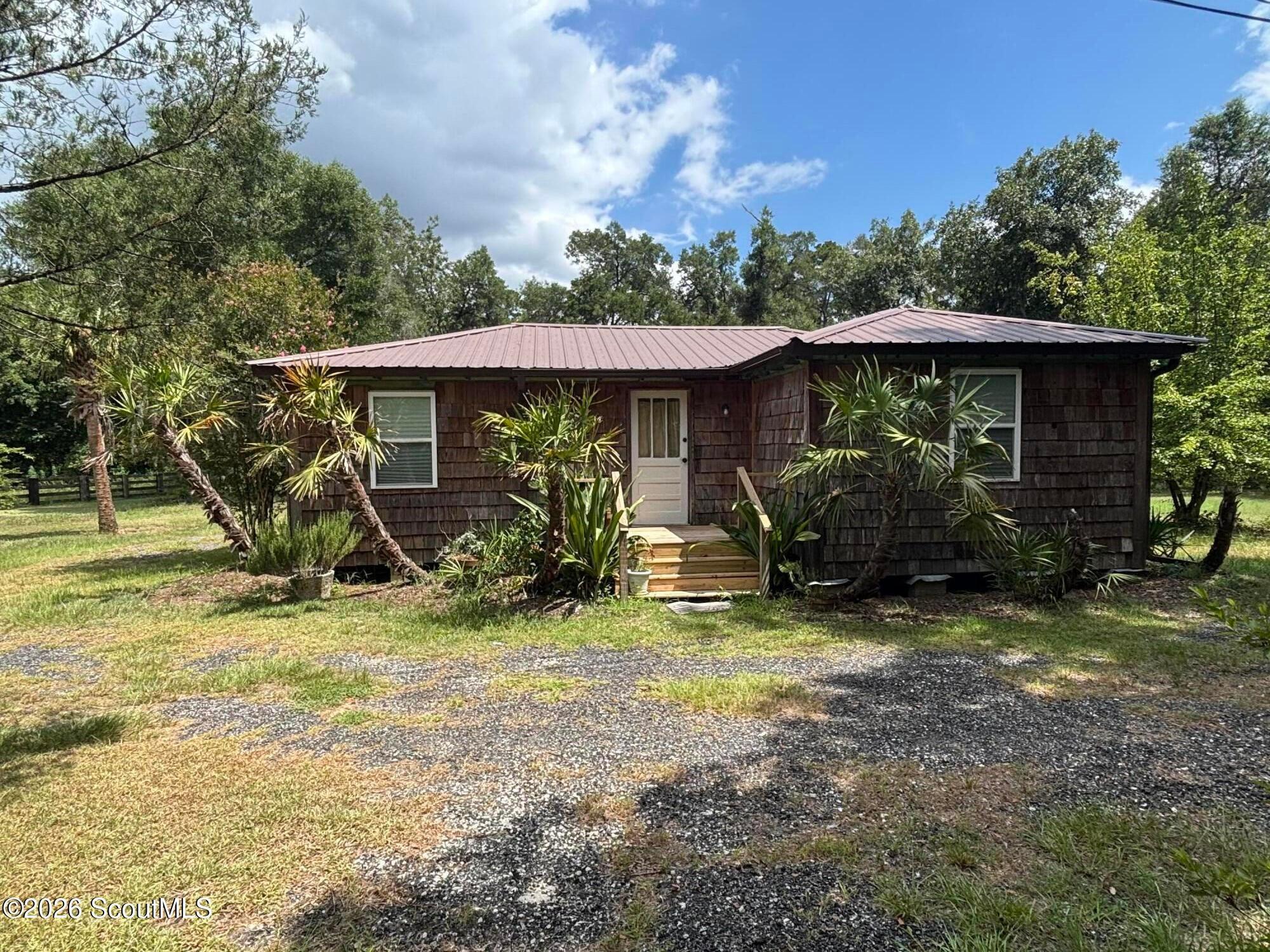 Sturgeon St Sw, Darien, GA 31305