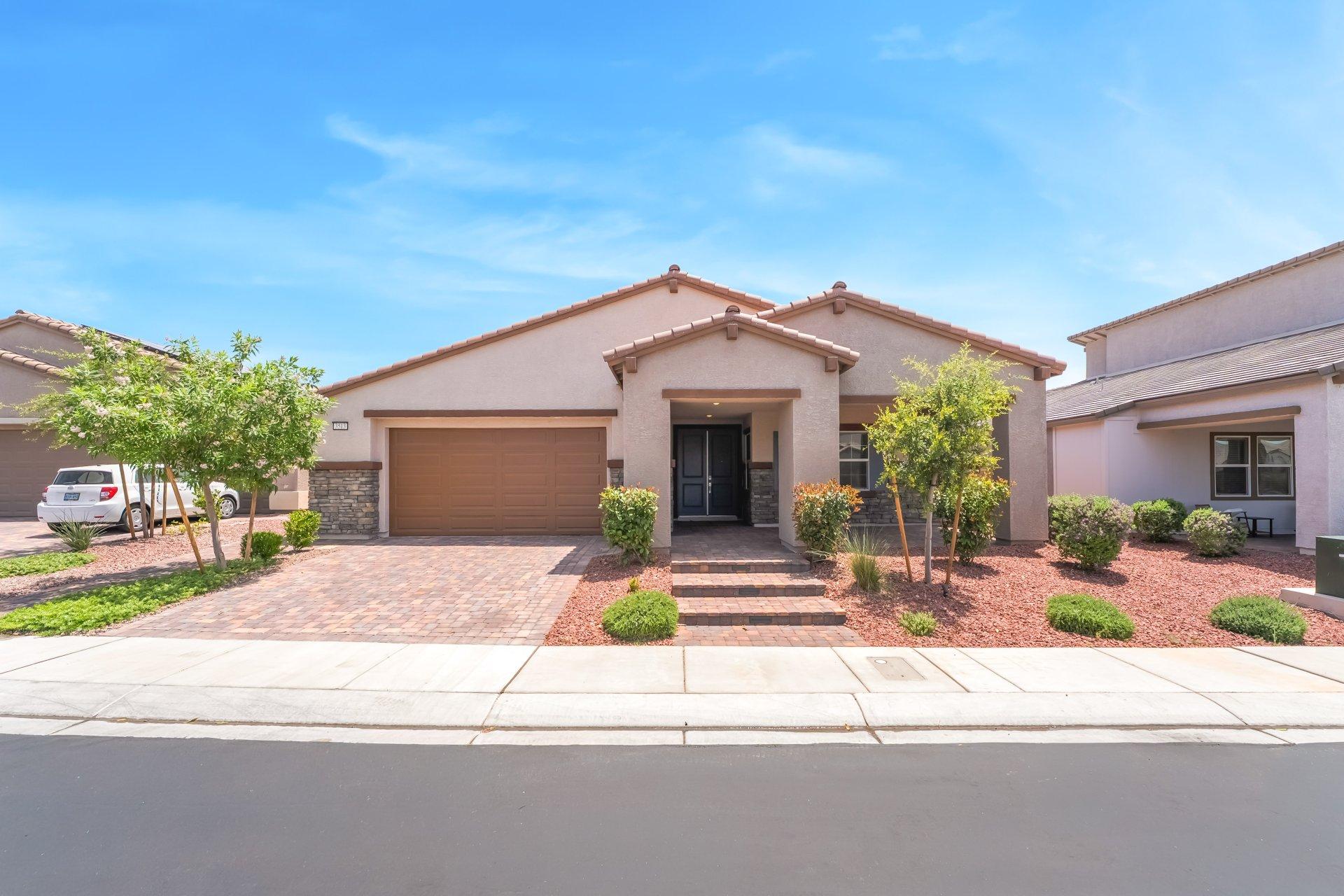 Lamberto Cliff Way, Henderson, NV 89044