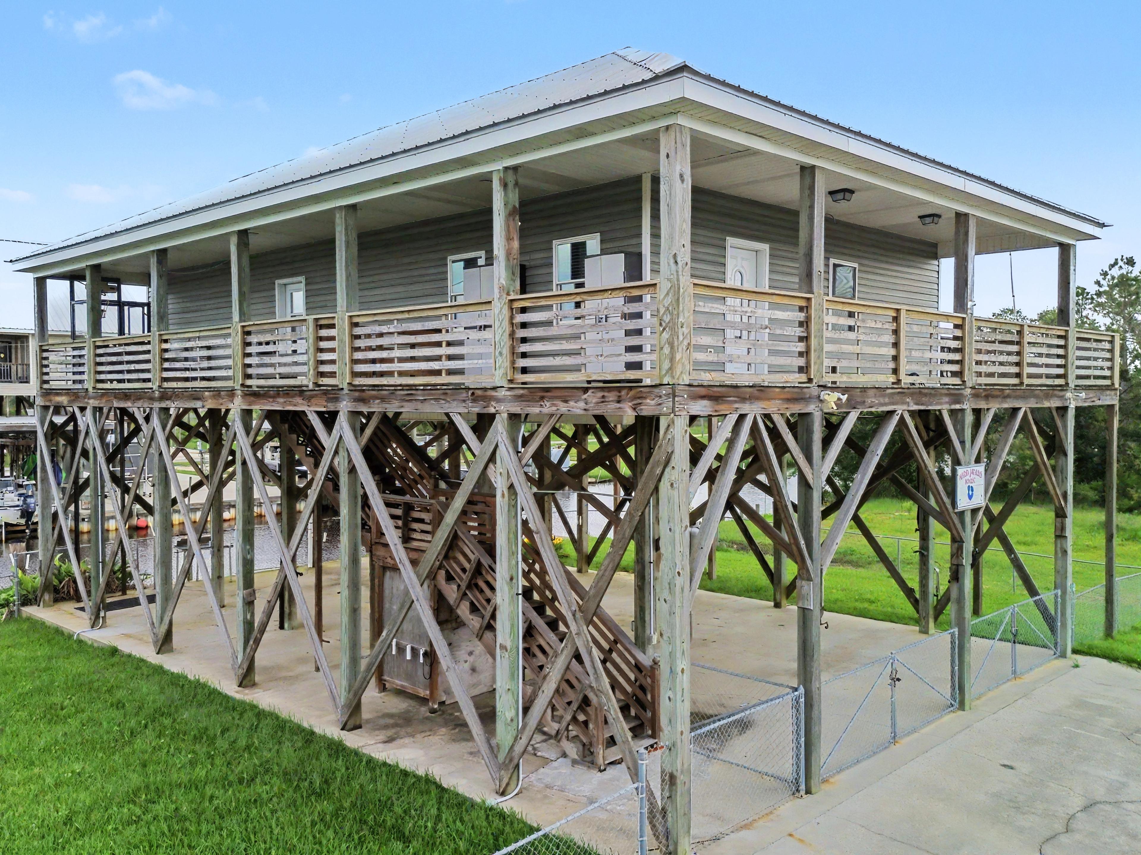 W Park Rd, Bay Saint Louis, MS 39520