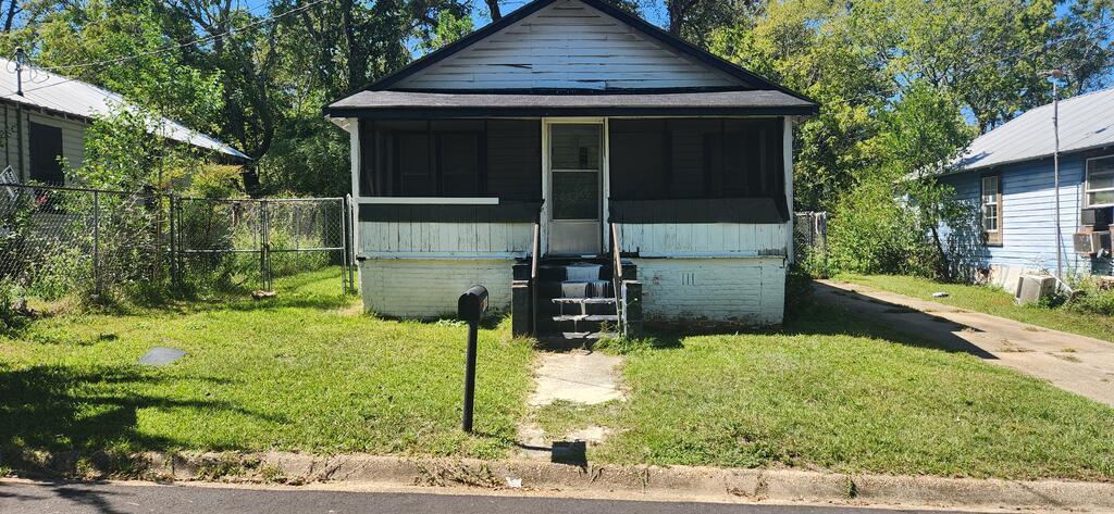 Blackshear St, Dothan, AL 36303