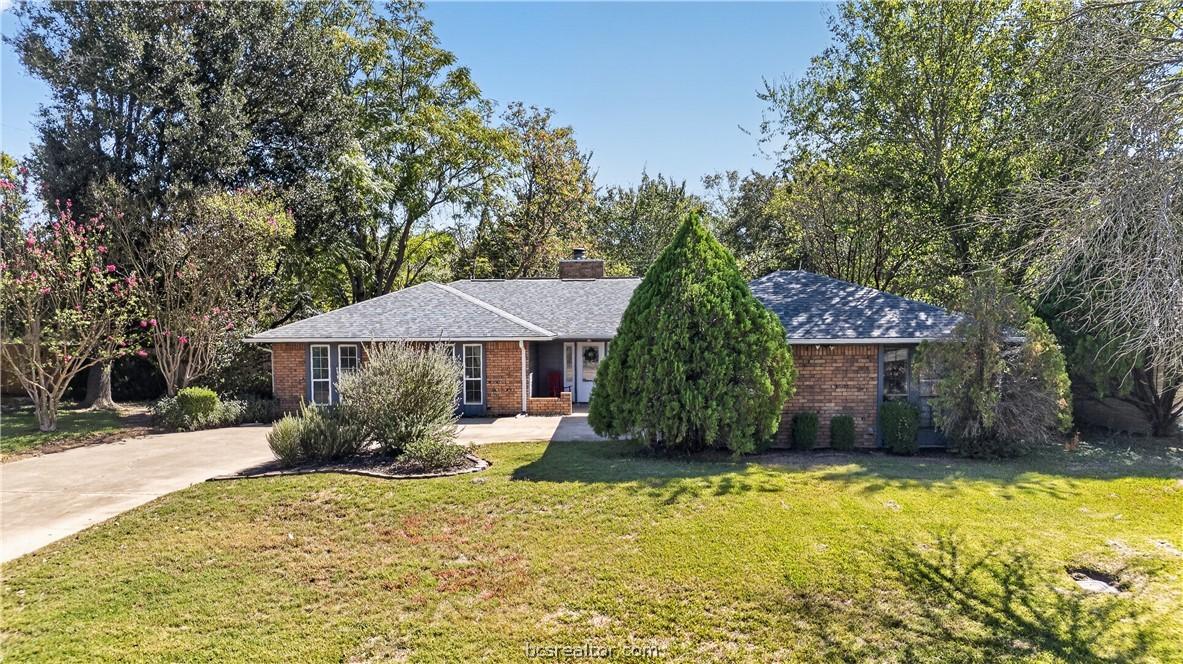 Old Oaks Dr, Bryan, TX 77802