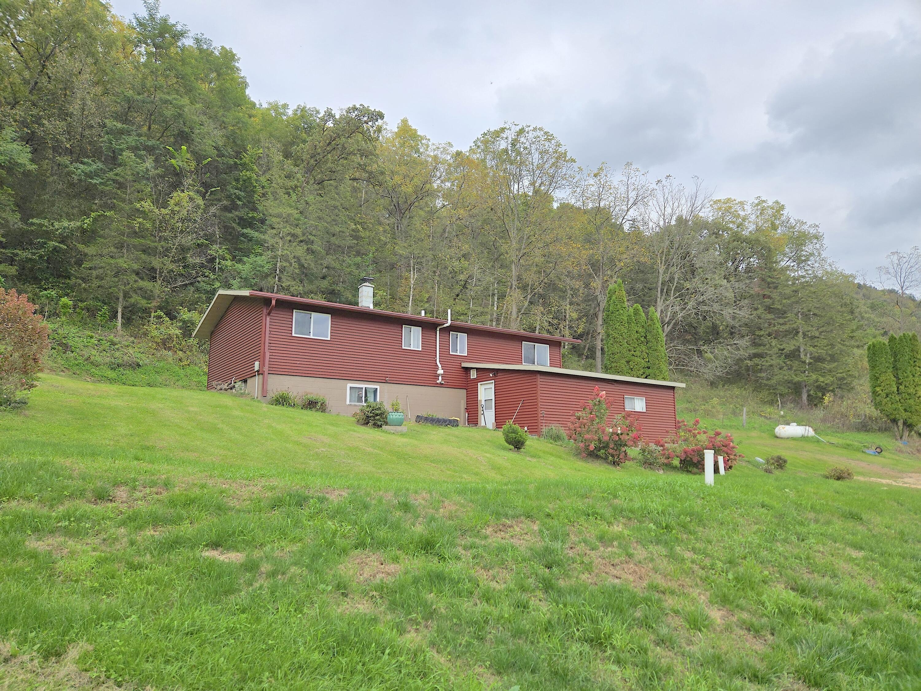 Spring Coulee Rd, Coon Valley, WI 54623
