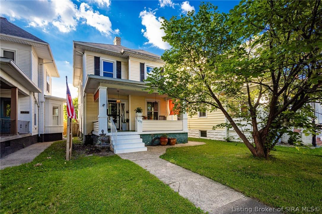 E Oak St, New Albany, IN 47150