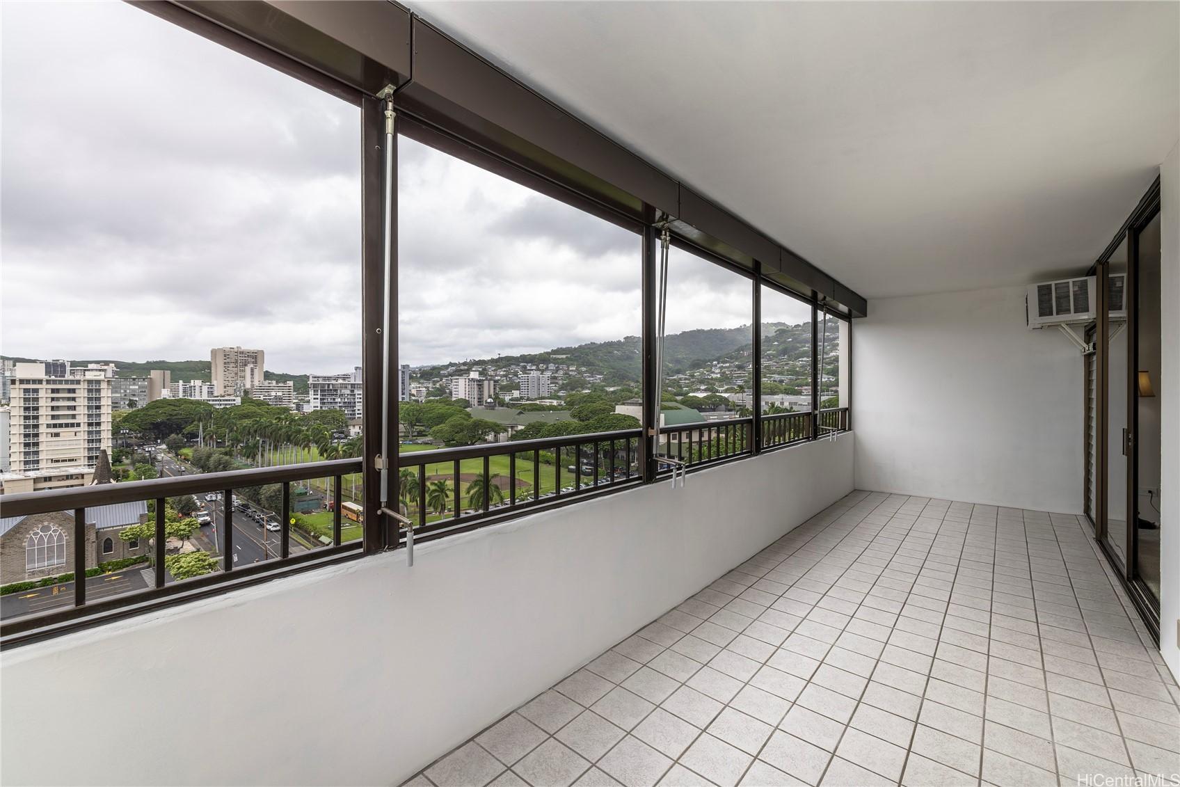 Alexander St, Honolulu, HI 96822