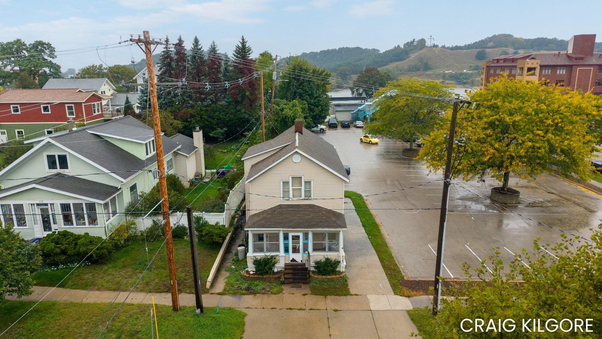 S 1st St, Grand Haven, MI 49417
