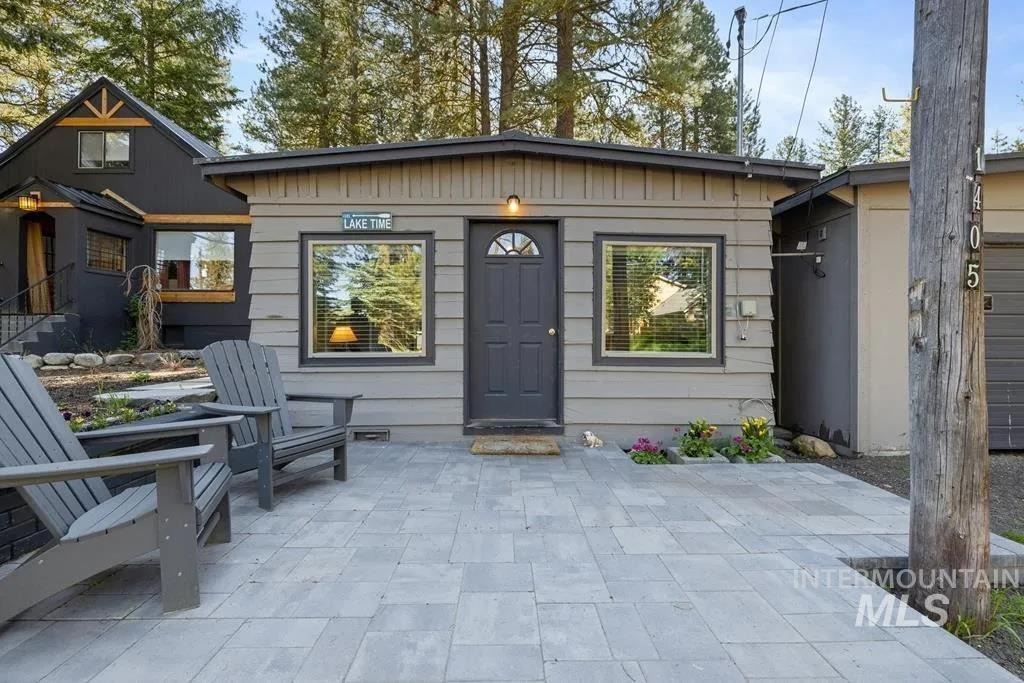 Louisa Ave, Mccall, ID 83638