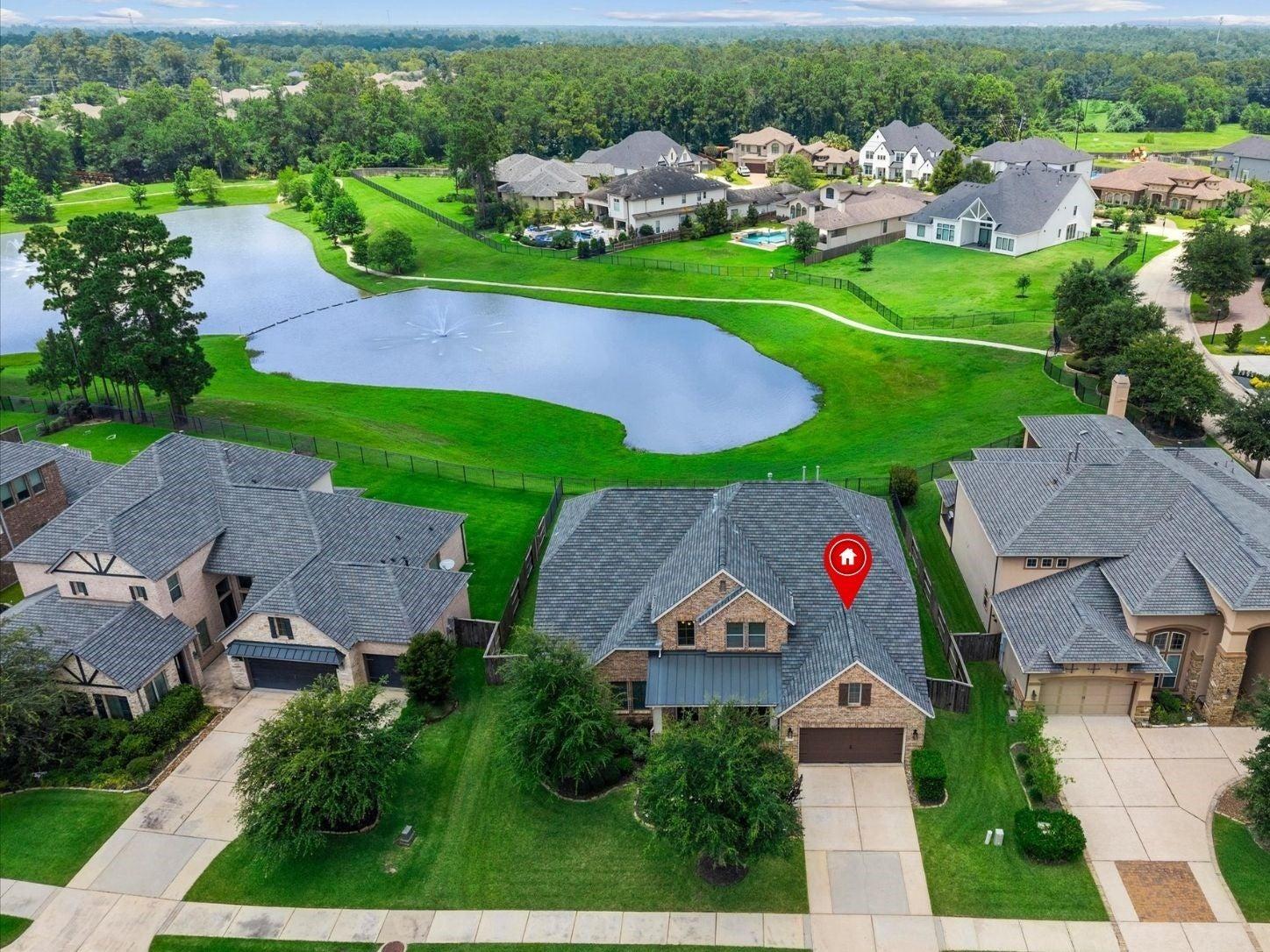 Tres Lagos Dr, Spring, TX 77389