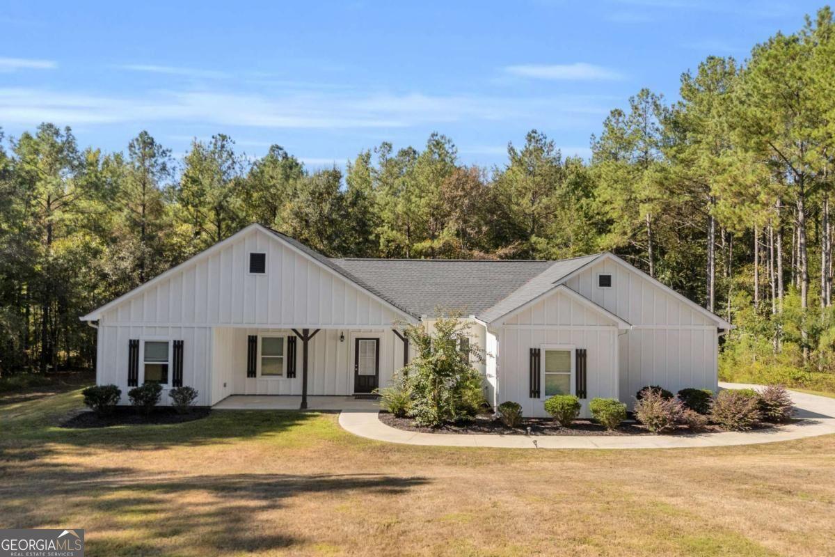 Terrace Cir, Lexington, GA 30648