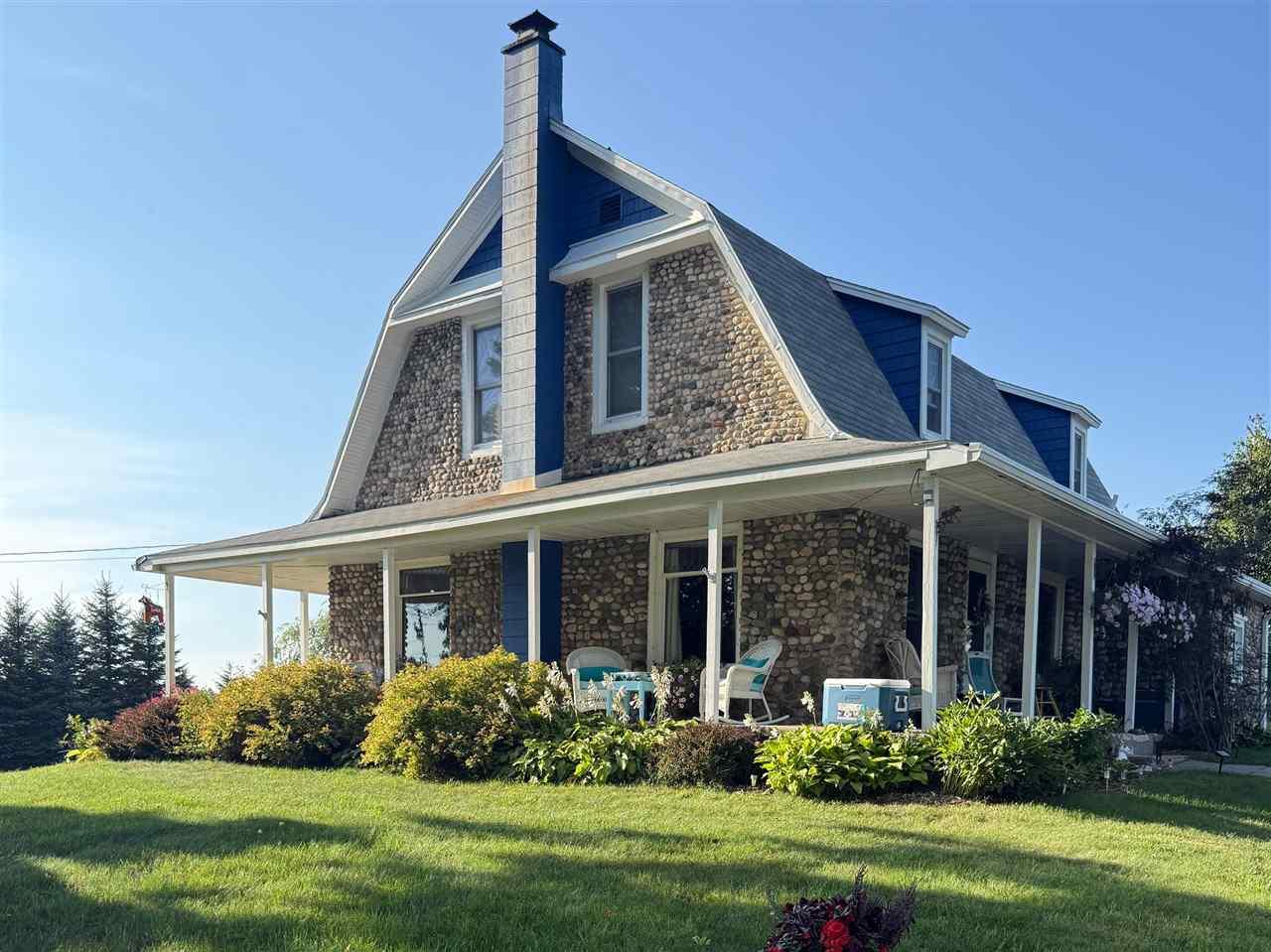 Atwood Rd, Charlevoix, MI 49720
