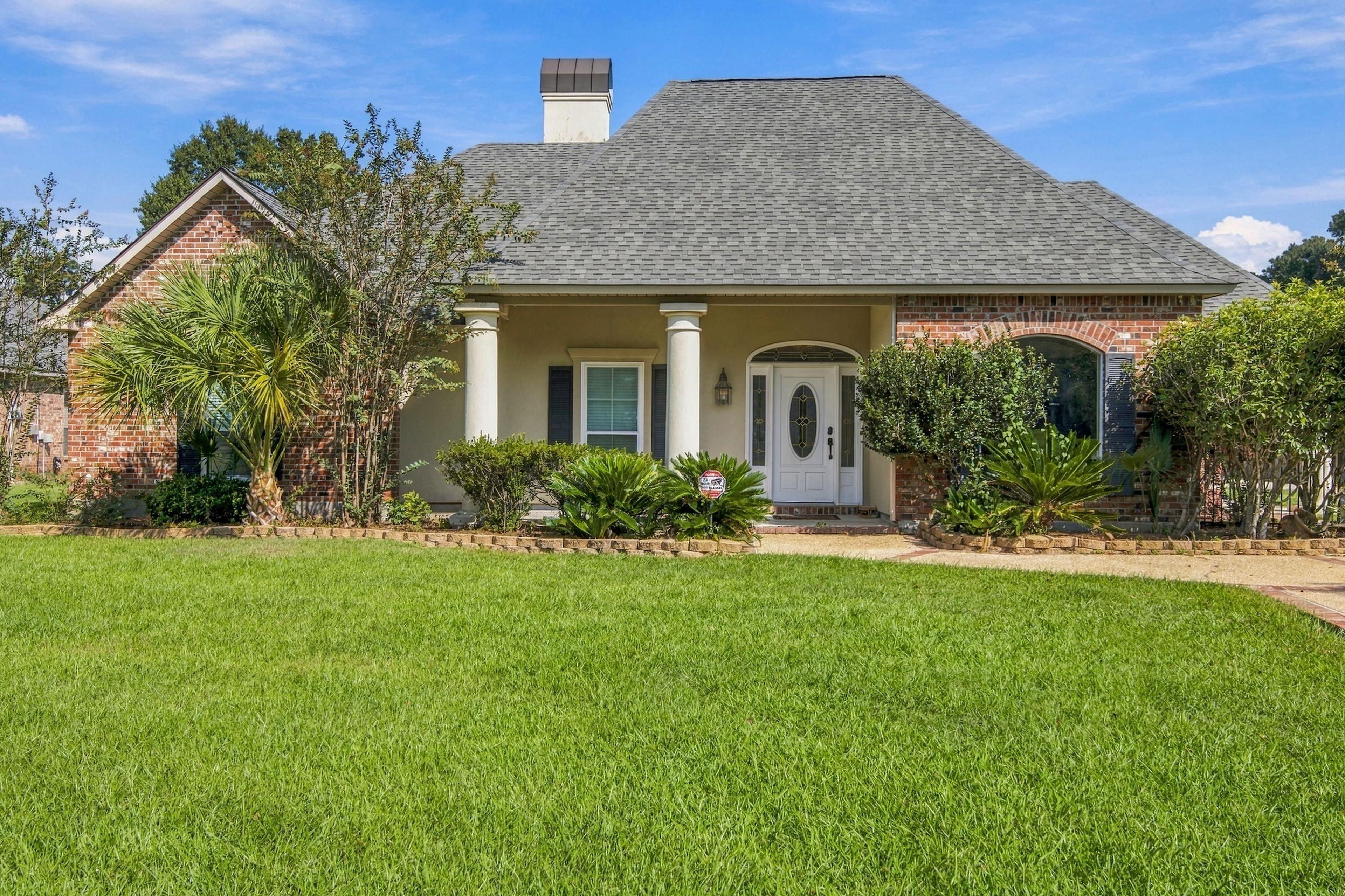 Denham Chase Ave, Denham Springs, LA 70726
