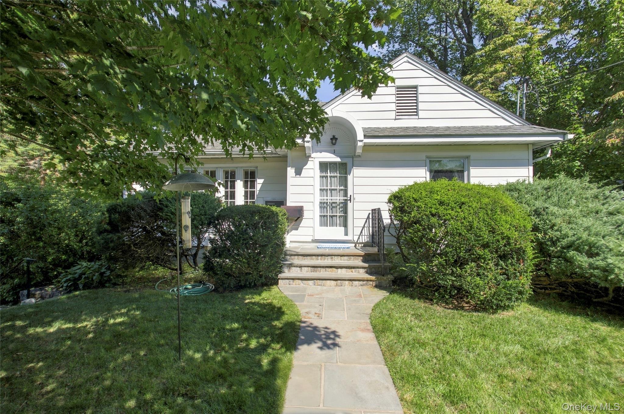 Brookfield Pl, Pleasantville, NY 10570