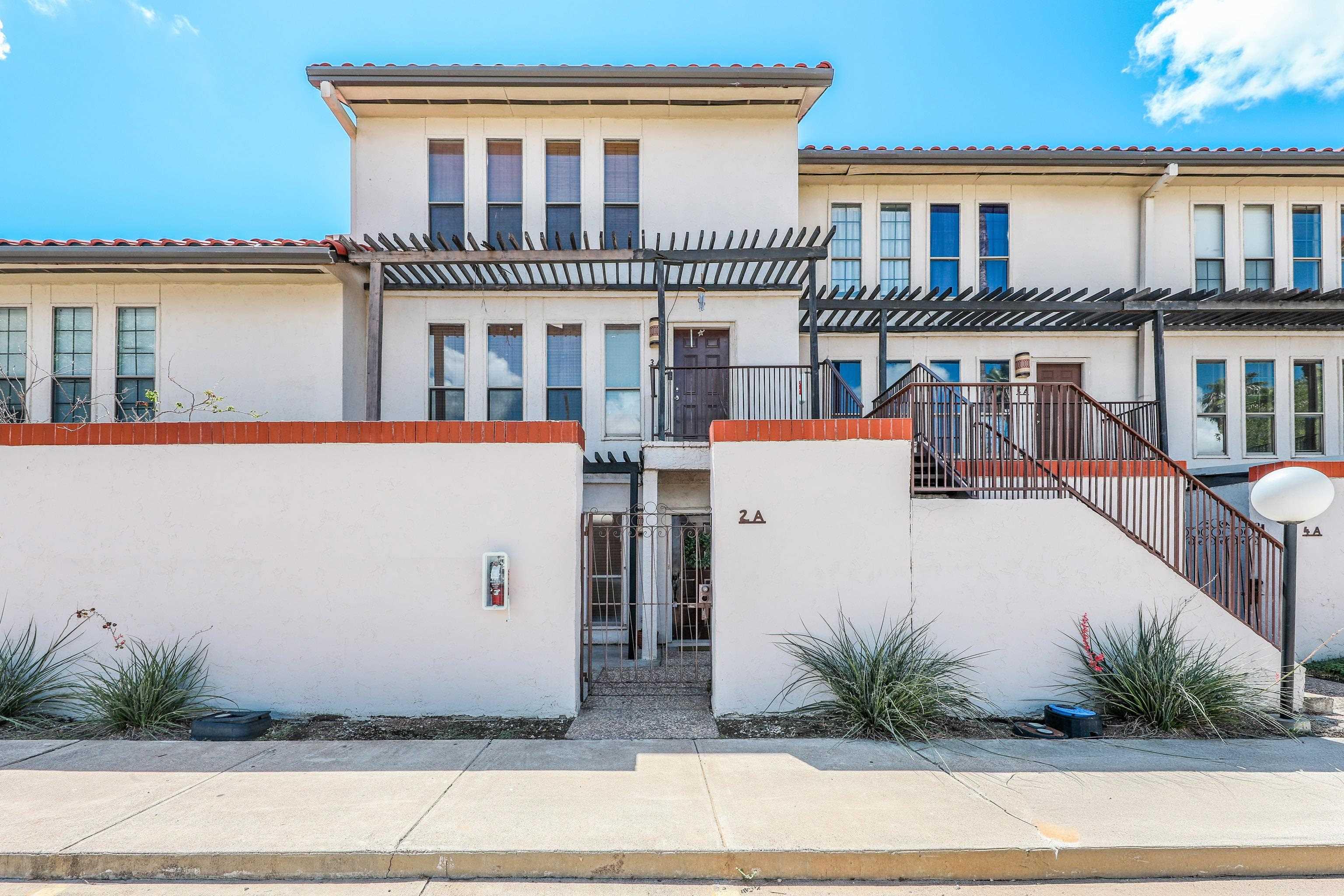 W Del Mar Blvd, Laredo, TX 78041