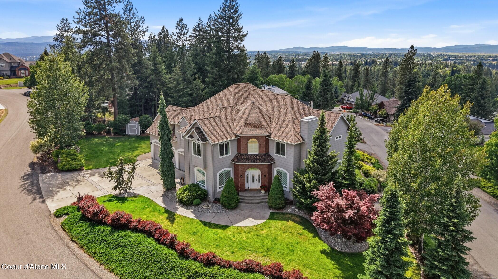 E Summit Dr, Coeur D Alene, ID 83815