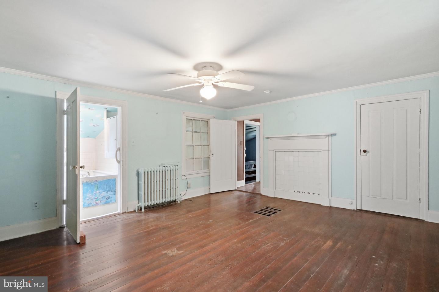 Main St, Middletown, VA 22645