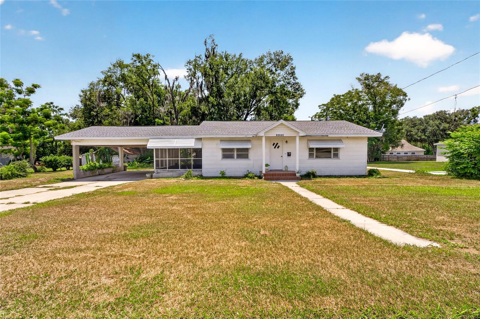 10th St, Dade City, FL 33525