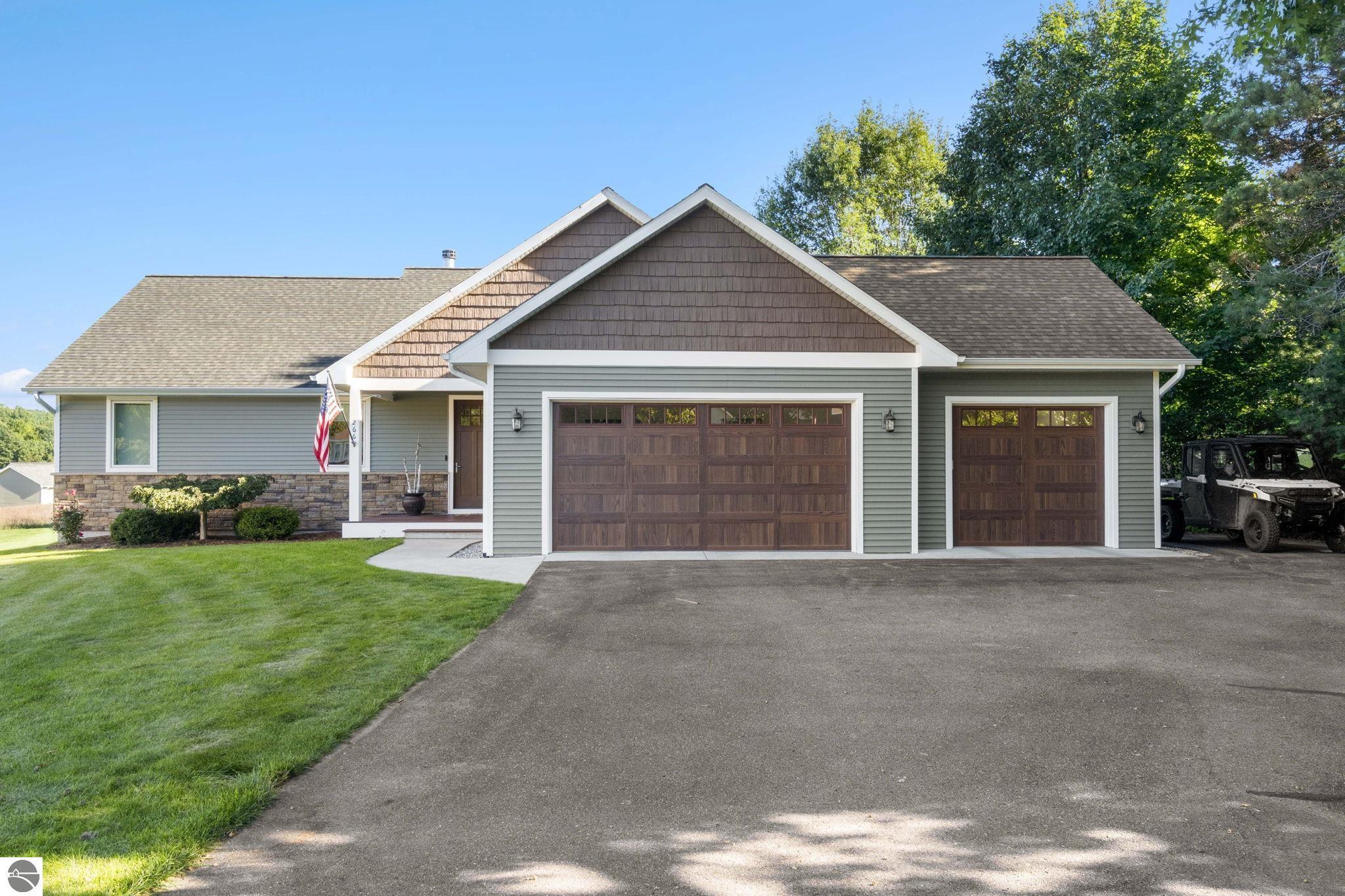 Farm Ln, Traverse City, MI 49696
