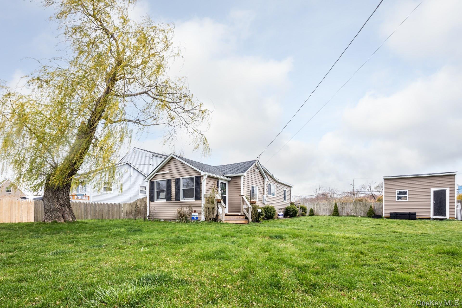 Blue Point Rd, Mastic Beach, NY 11951
