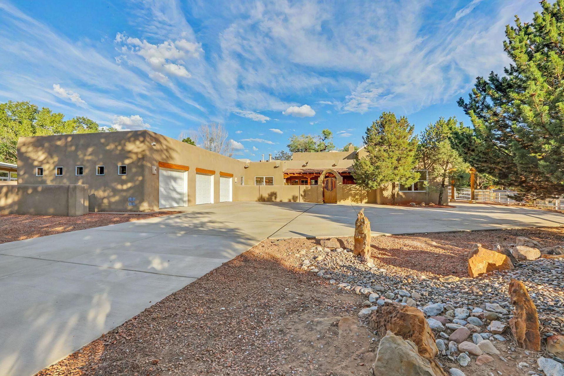 Rusty Rd Nw, Albuquerque, NM 87114