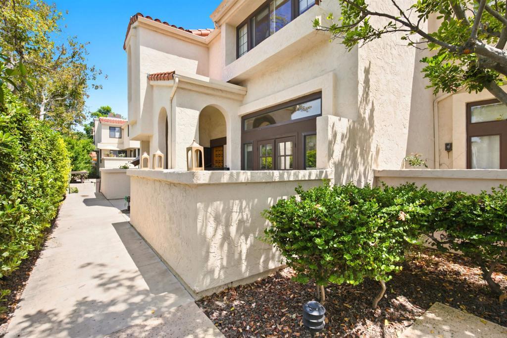 Baltimore Dr, La Mesa, CA 91942