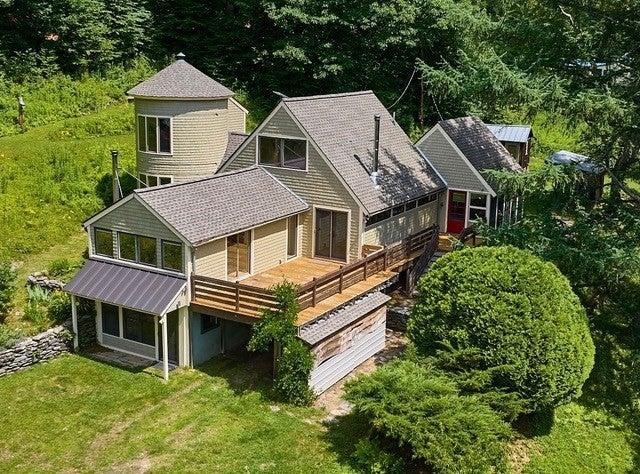 Middle Rd, Charlemont, MA 01339