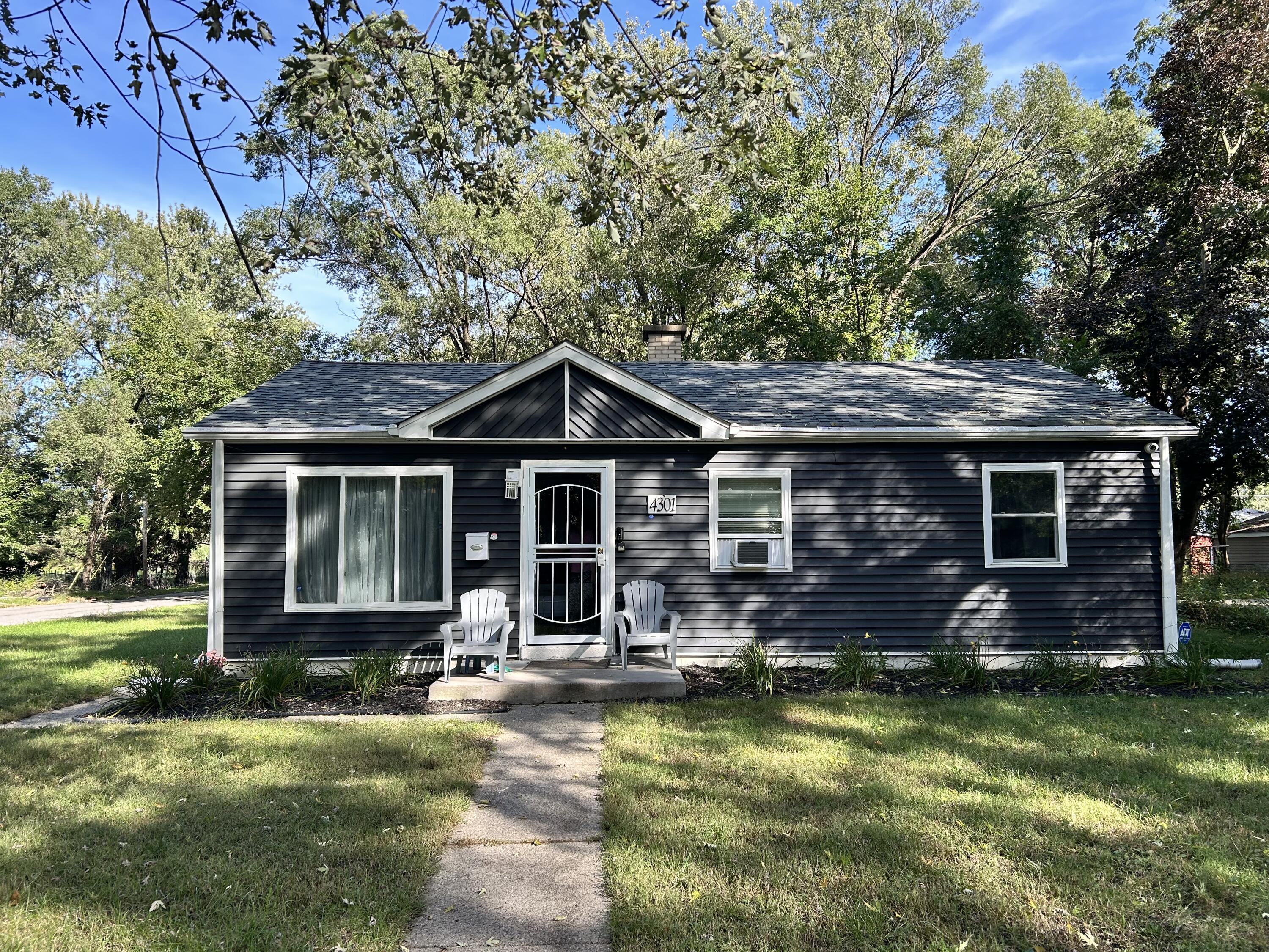 Johnson St, Gary, IN 46408