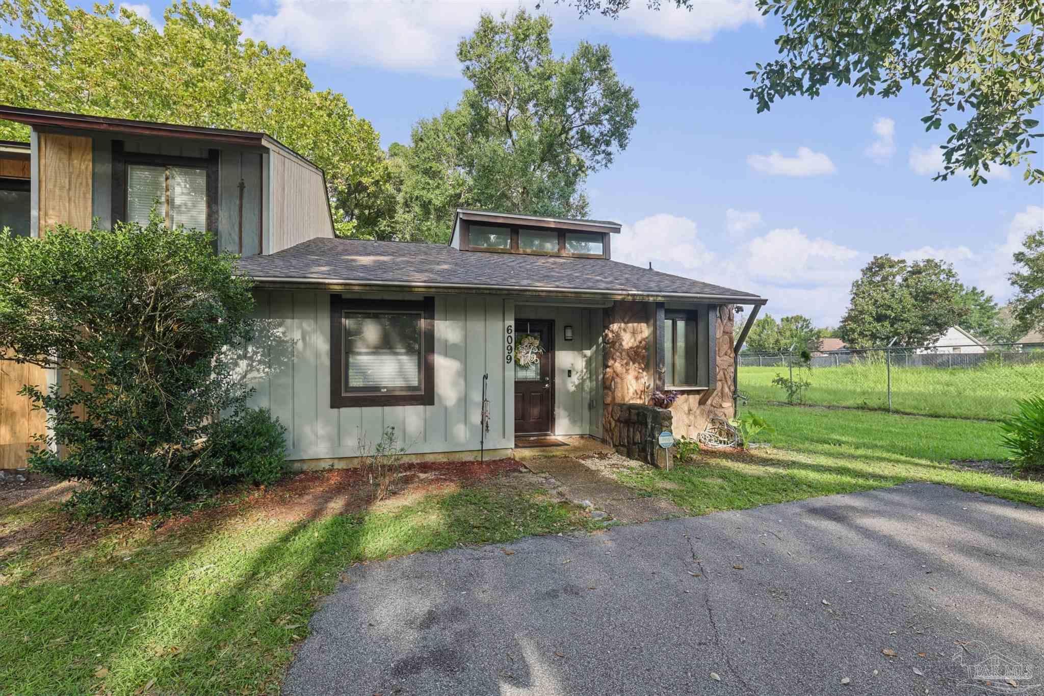 Hilburn Rd, Pensacola, FL 32504