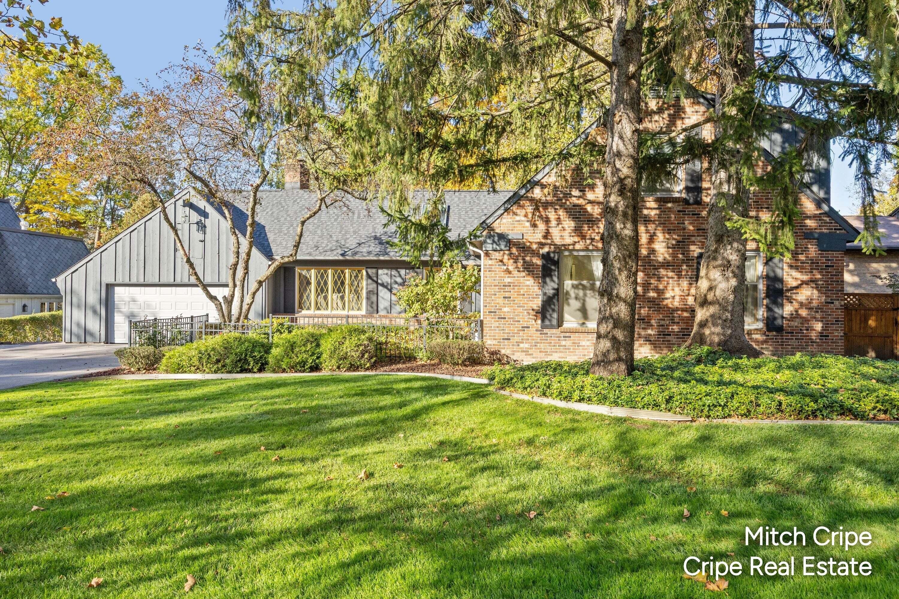 Alger St Se, Grand Rapids, MI 49546