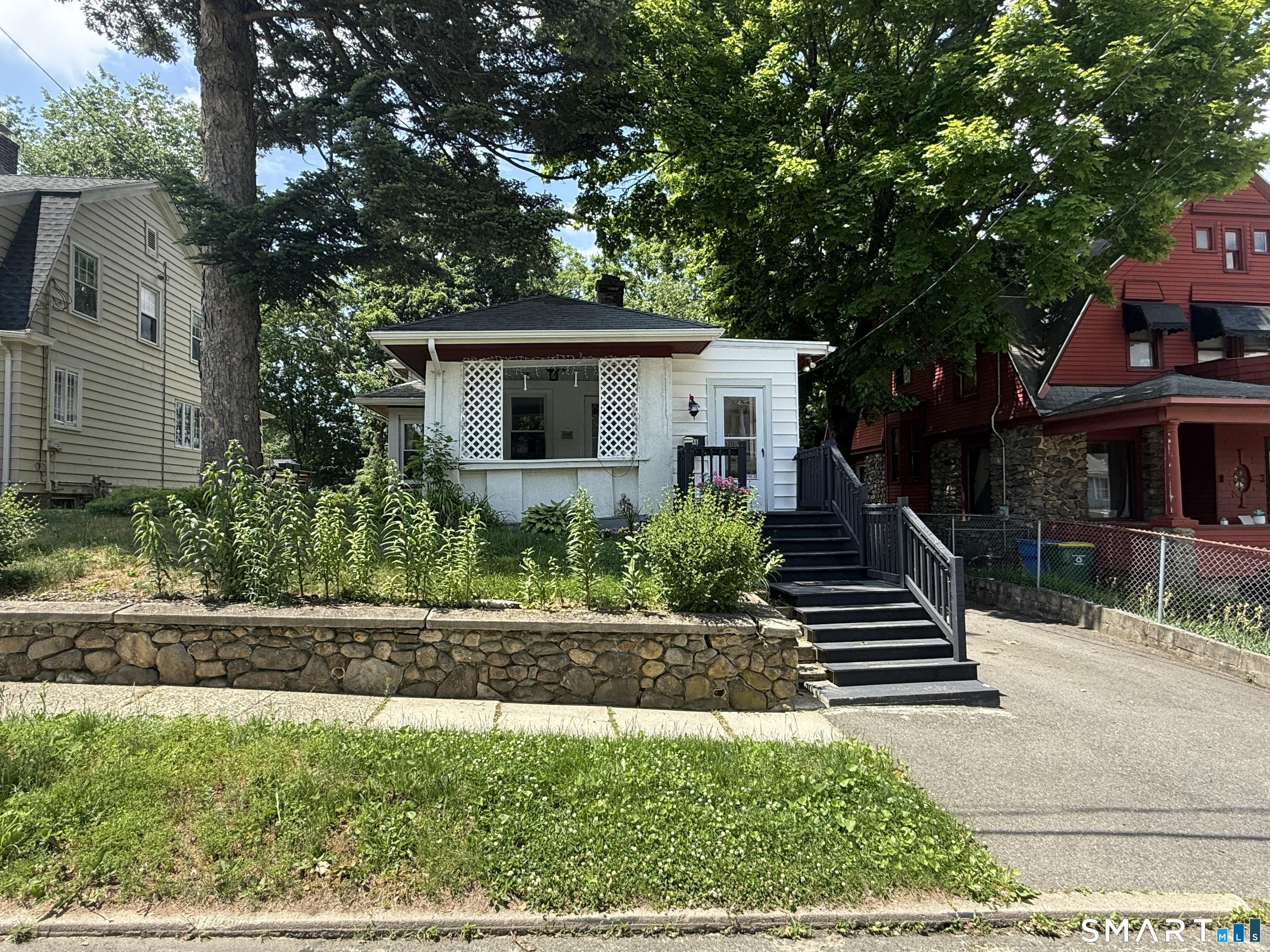 Windsor St, Waterbury, CT 06708