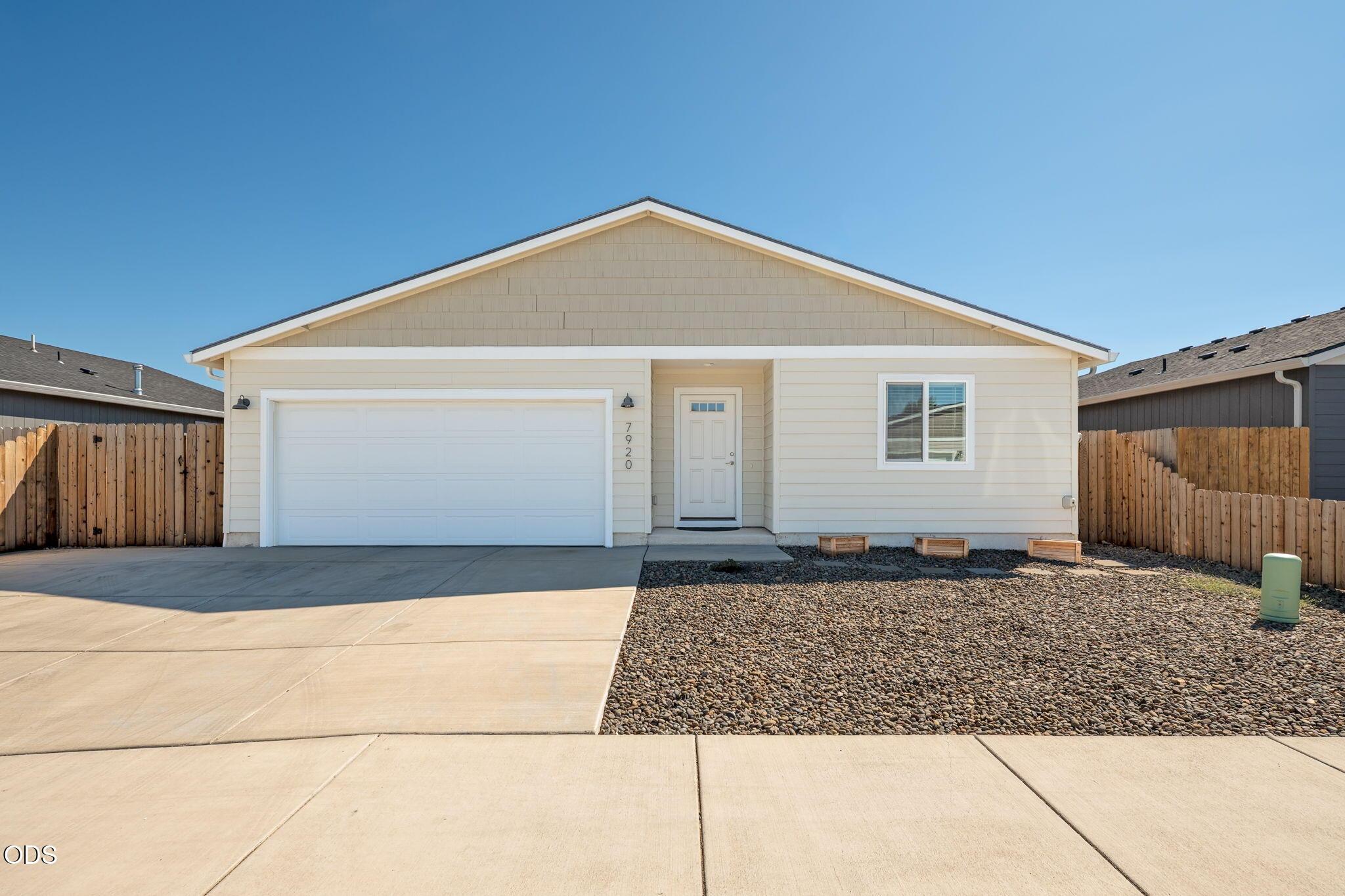 Jacqueline Way, White City, OR 97503