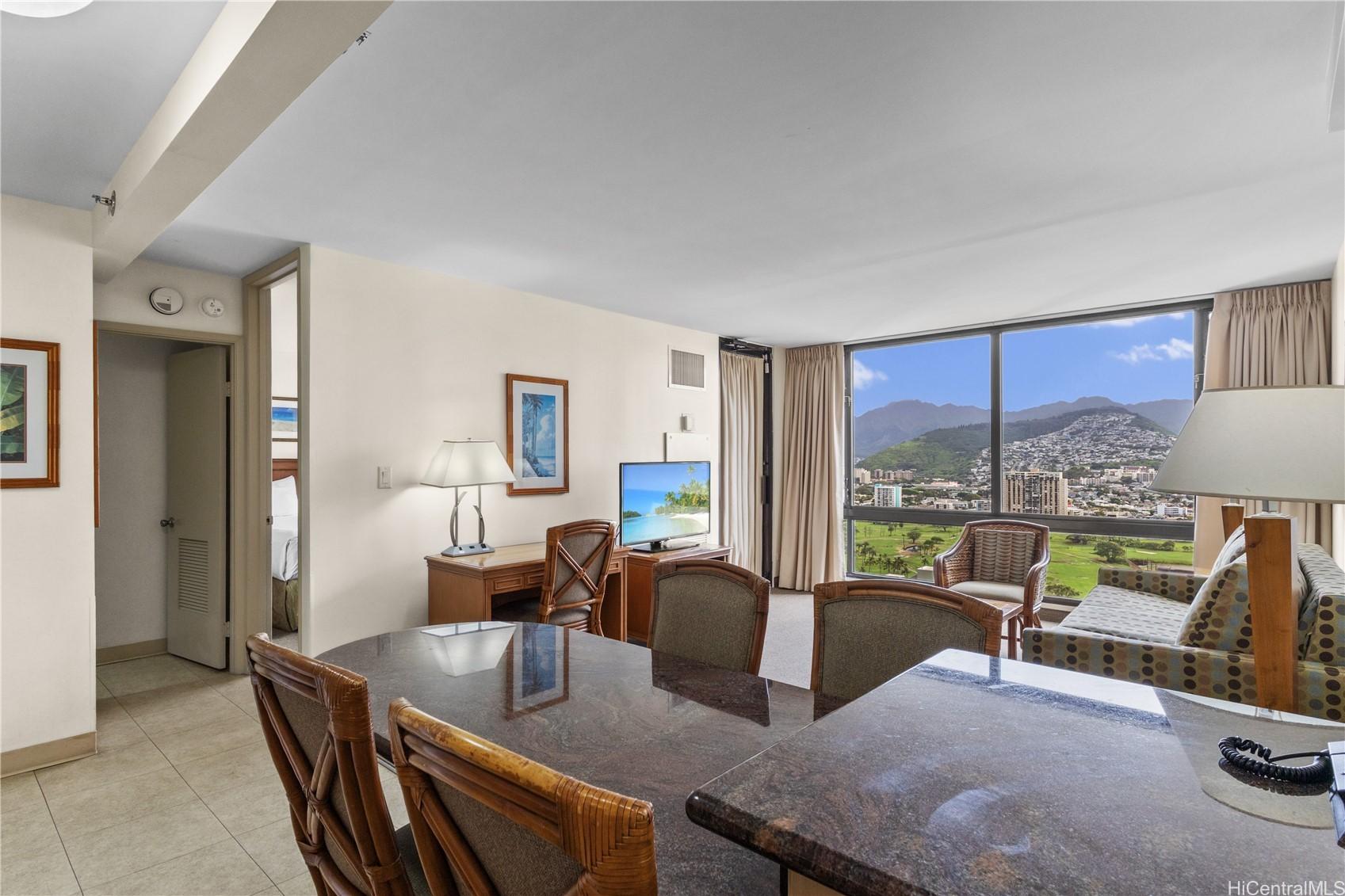 Paoakalani Ave, Honolulu, HI 96815