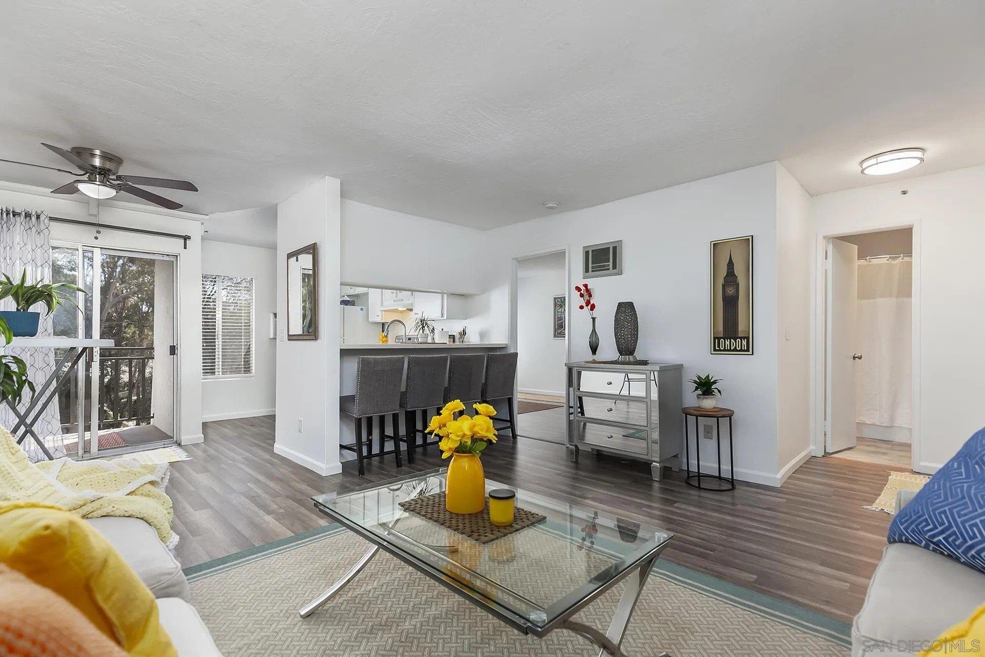 Parkway Dr, La Mesa, CA 91942