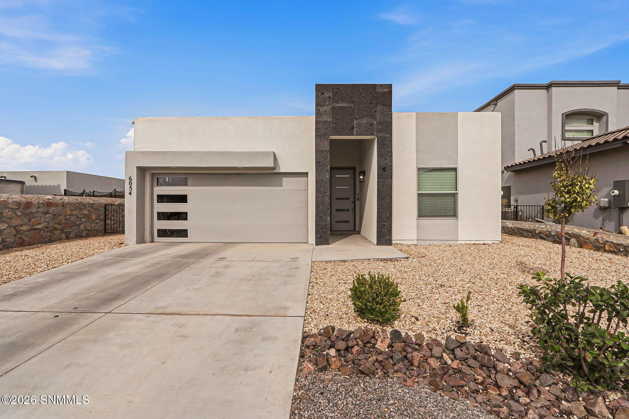Silver Park Ave, Santa Teresa, NM 88008