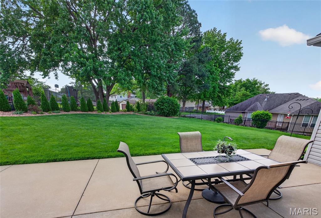 Delaware Pl, Cape Girardeau, MO 63701