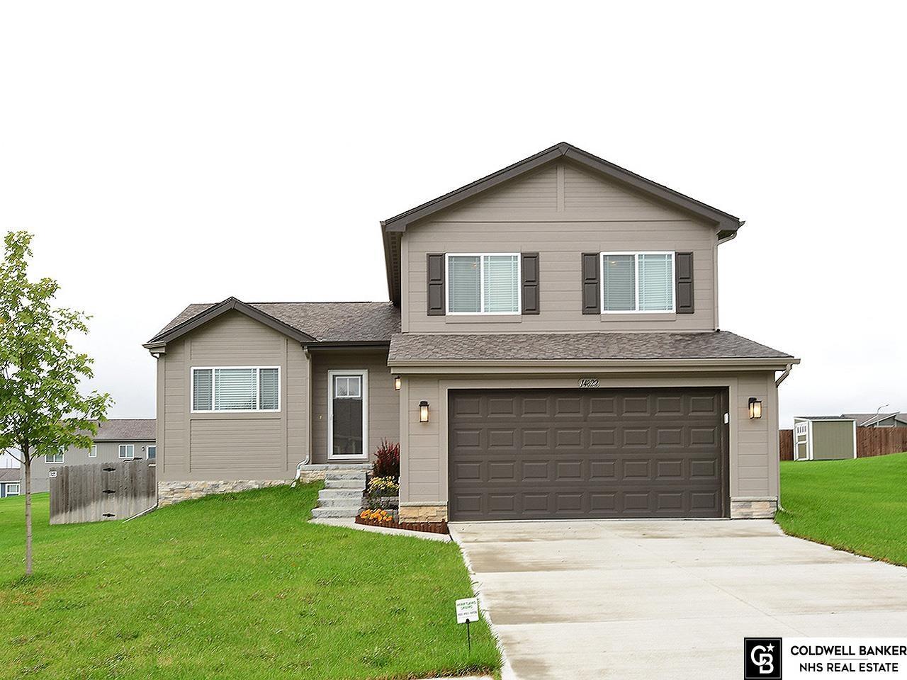 S 17th St, Bellevue, NE 68123
