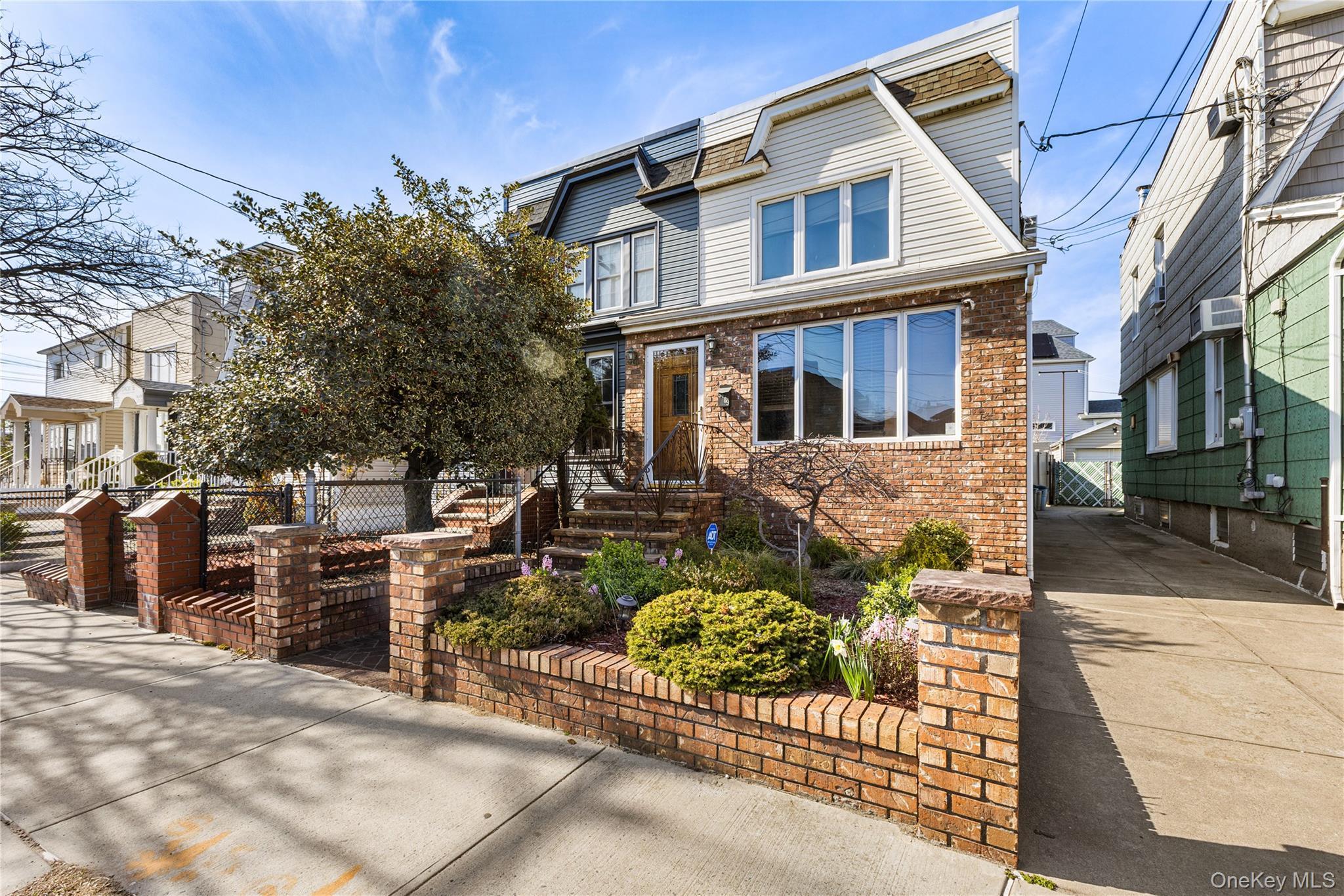Linden Blvd, Ozone Park, NY 11417