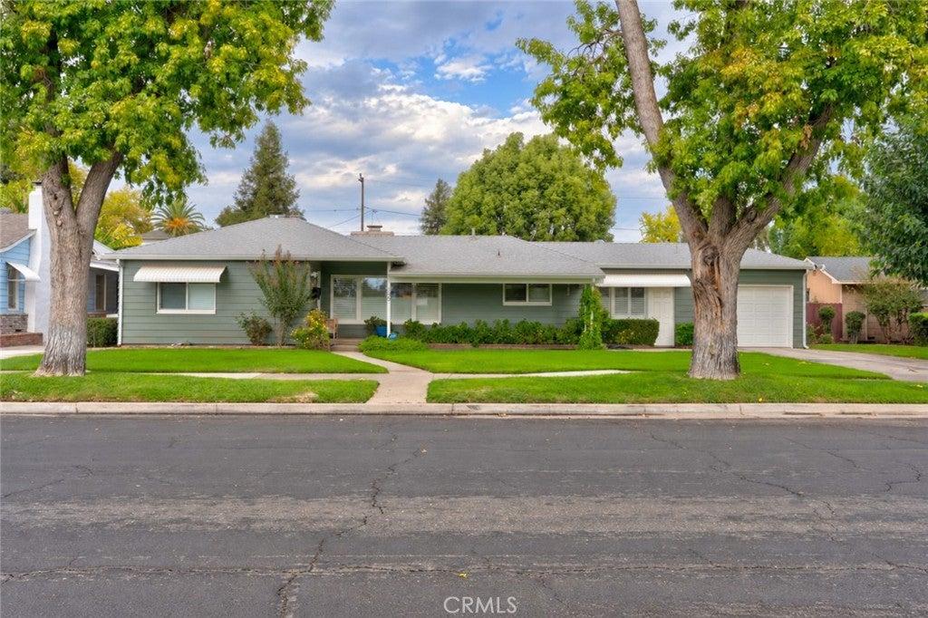 E 20th St, Merced, CA 95340